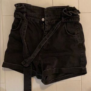 Bucket bag shorts